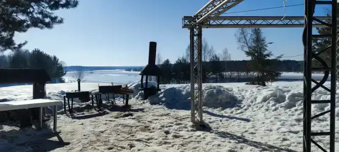 Зимняя площадка у Волги
